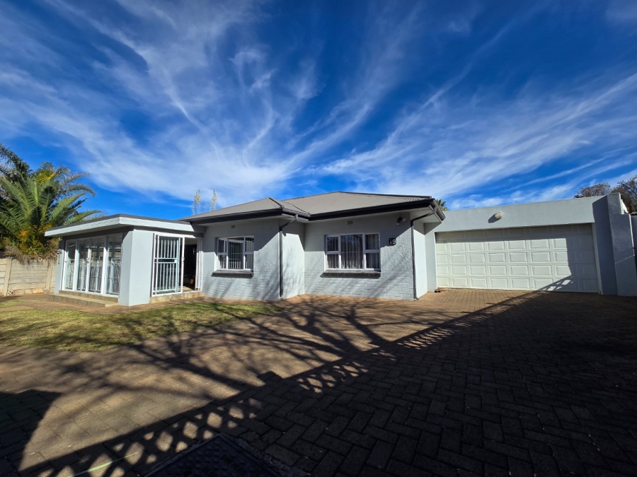 4 Bedroom Property for Sale in Dan Pienaar Free State